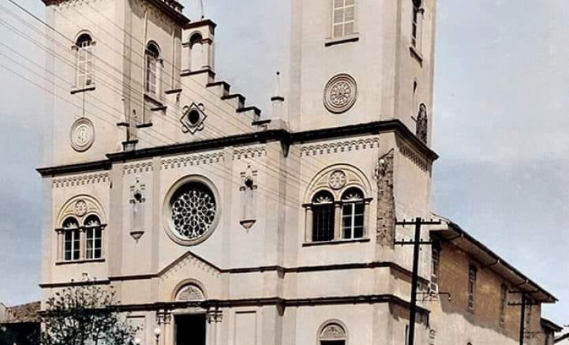 Igreja Matriz de Nossa Senhora Mãe dos Homens na década de 1920