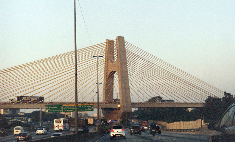 Ponte Governador Orestes Quércia, no Bom Retiro