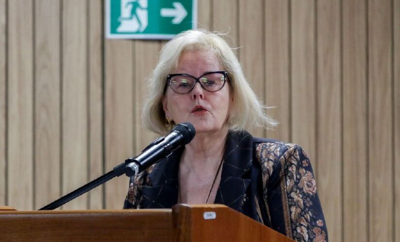Ele tem até 90 dias para devolver o processo, caso contrário, novo julgamento será marcado
