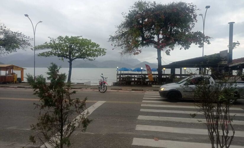 Prefeitura de Ubatuba prepara uma queima de fogos considerada de baixo ruído na virada do ano