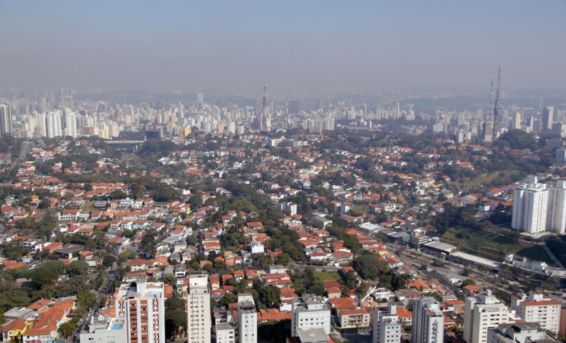 O CGE alerta para o potencial de formação de alagamentos e elevação das cotas dos rios e córregos da região metropolitana de São Paulo e da capital