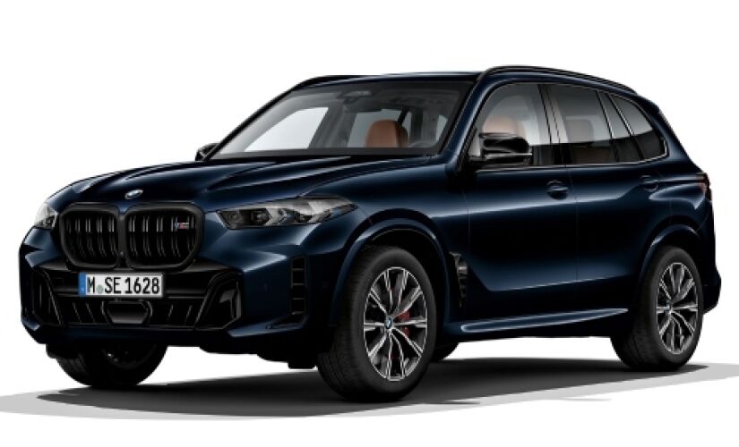 O X5 protegido é equipado com o motor 4.4 V8 turbo com tecnologia híbrida moderada, com total de 530 cavalos de potência e 75,5 kgfm de torque