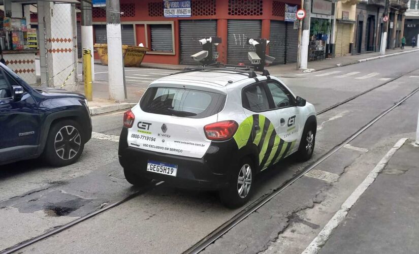 Carros dedos-duros monitoram vagas da Zona Azul