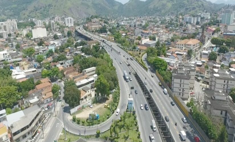 A Linha Amarela é uma das principais vias expressas da capital fluminense