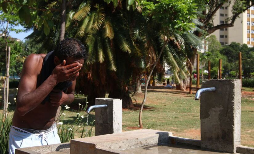 A previsão é que as temperaturas ultrapassem os 40&ordm;C em algumas regiões do País