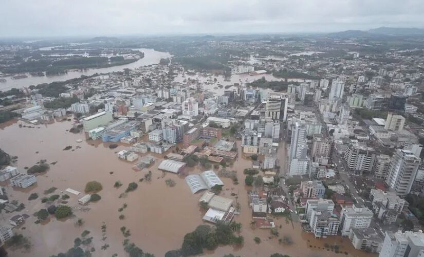 Cidades do Vale do Taquari ficaram debaixo d'água com passagem de ciclone