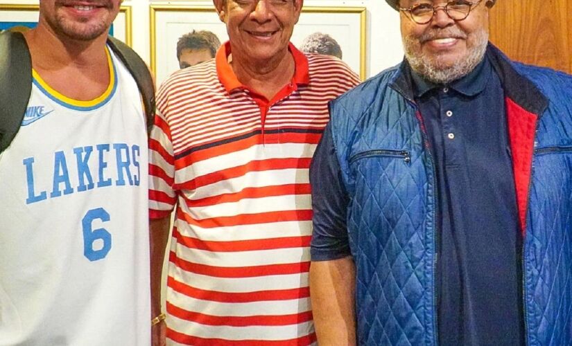 Thiago Martins publica foto com Zeca Pagodinho e Jorge Aragão