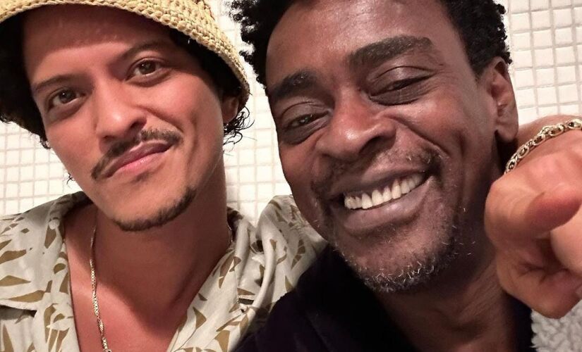 Bruno Mars e Seu Jorge