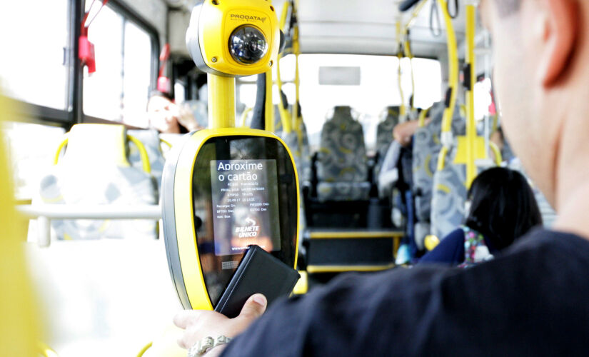 28 linhas de ônibus terão seus itinerários alterados devido ao festival "Chic Show  50 anos Black Music"