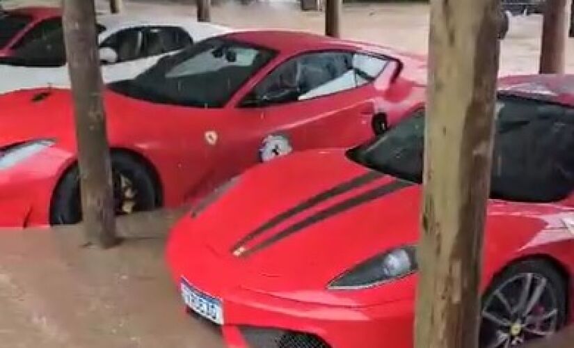 Ferraris alagadas em Urubici, no interior de Santa Catarina