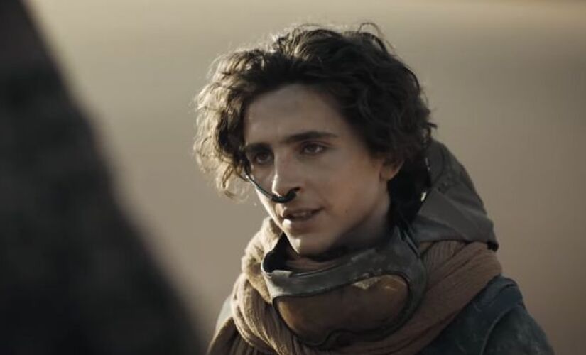 Ator Timothée Chalamet em cena de 
