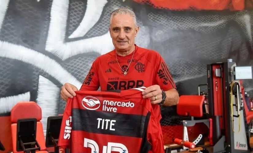 O treinador, que foi anunciado na última segunda-feira, falou em "ajuste de datas" ao explicar ter acertado com o time rubro-negro, após indicar um ano sabático em 2023