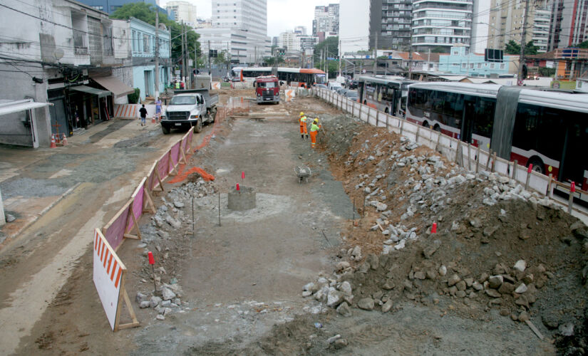 Obras Avenida Santo Amaro 