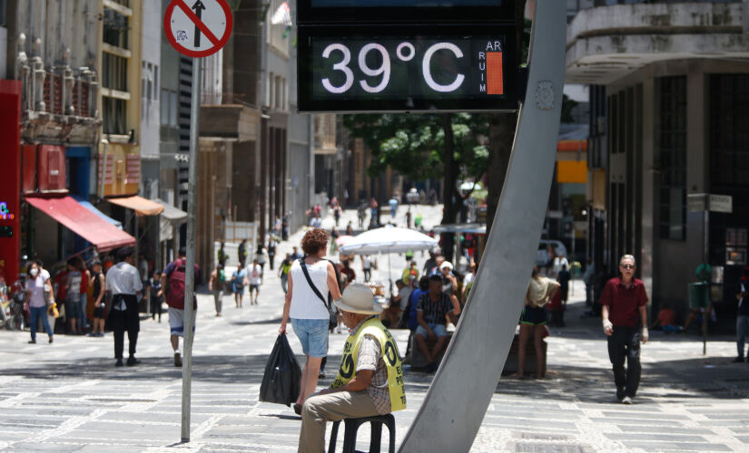 Brasil vive nona onde de calor do ano