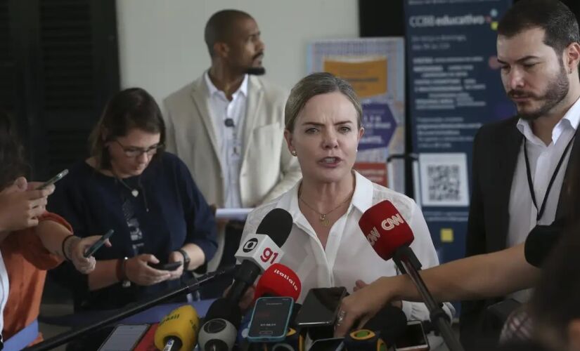 Gleisi foi acusada de corrupção passiva e lavagem de dinheiro