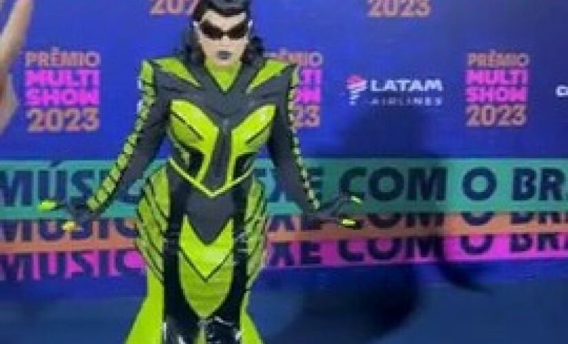 Cantora Glória Groove no  Prêmio Multishow 2023