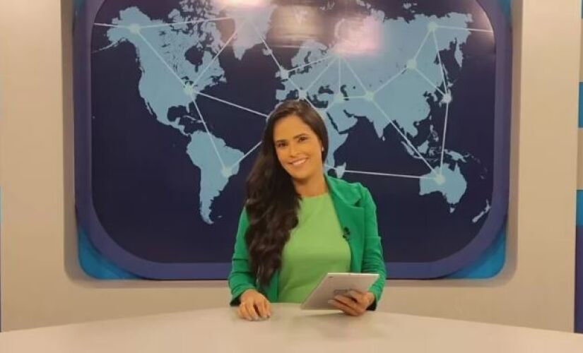 A jornalista Elaine Cristina da Silva Santos 