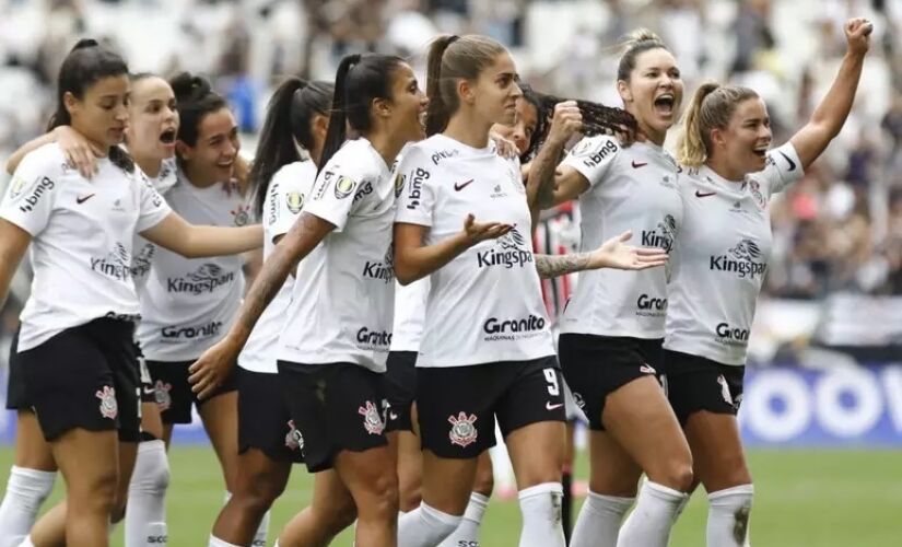 A formação alvinegra das mulheres alcançou mais um troféu