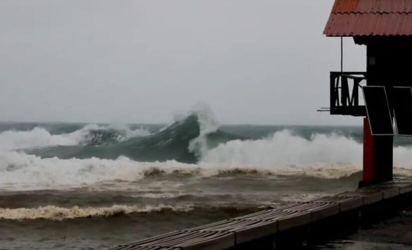 Virada do ano será de chuva e frente fria no litoral de SP