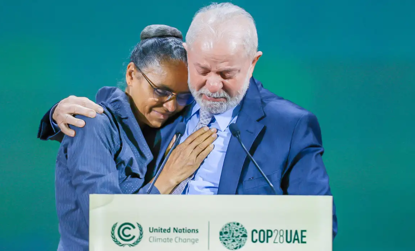 Ministra do Meio Ambiente, Marina Silva e o Presidente da República, Luiz Inácio Lula da Silva, durante reunião sobre Mudança do Clima, em Dubai