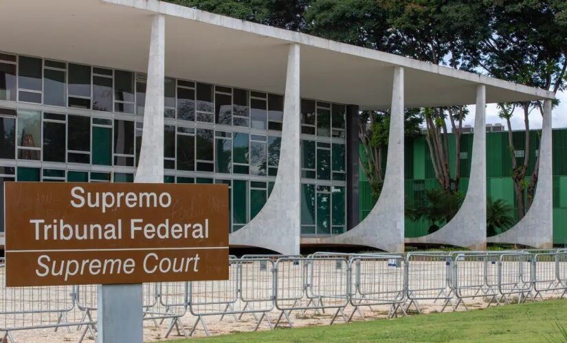 Taça das Bolinhas seria conferida ao time que primeiro conquistasse o campeonato por três vezes consecutivas ou cinco vezes alternadamente