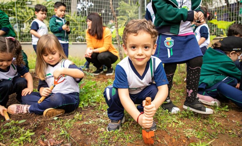 No período integral os alunos terão a oportunidade de desenvolver diferentes atividades complementares ao currículo regular