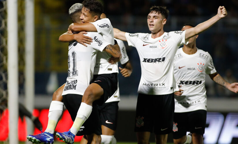 Gols foram marcados por Léo Maná (2x), Pedrinho (2x), Higor Farias e Kayke