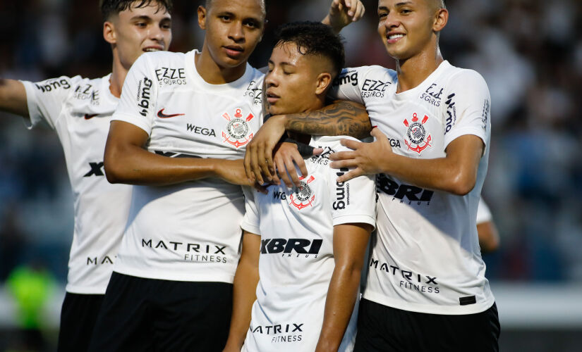 Gols foram marcados por Léo Maná, Ryan, Hygor Pedrinho, Kayke e um contra