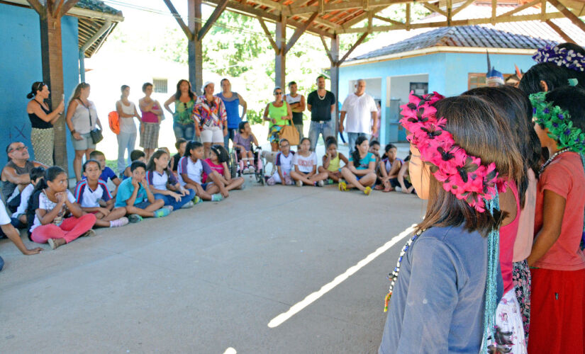 Será um encontro com a cultura e a natureza no entorno da aldeia