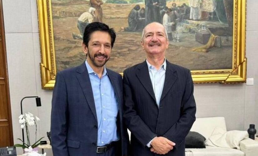 A chegada de Aldo Rebelo (PDT) na gestão Ricardo Nunes (MDB), anunciada nesta quinta-feira (18), é vista pelo entorno do prefeito paulistano como um contraponto às críticas que ele tem recebido por negociar o apoio do ex-presidente Jair Bolsonaro (PL) à s