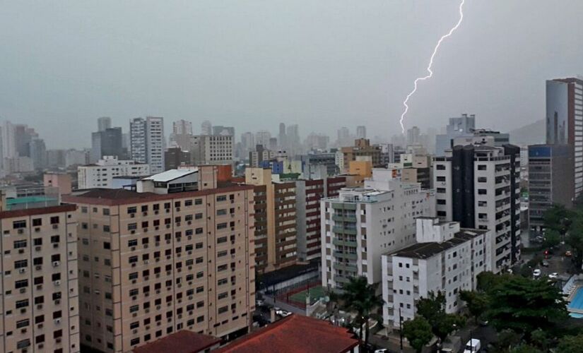 Temporal é esperada na Baixada Santista