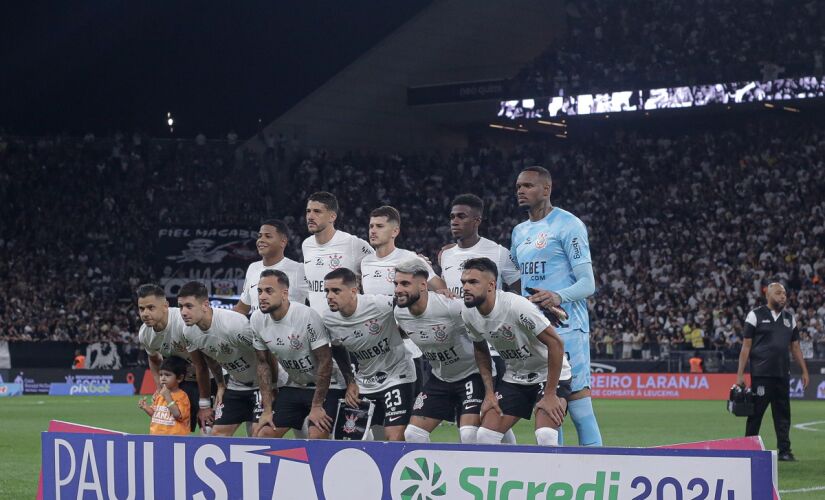 Corinthians domina o jogo, mas perde para a Ponte Preta em Itaquera 