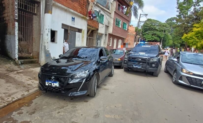 Vítima estava em cativeiro na avenida Engenheiro Antônio Eiras Garcia, Jd. Esmeralda, em Taboão da Serra