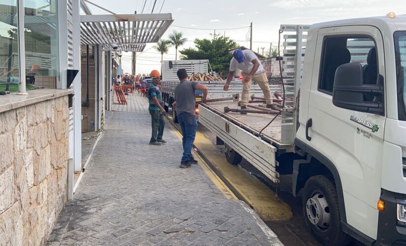 Em meio à angústia pela indefinição também surgem informações desencontradas que deixam os moradores ainda mais preocupados