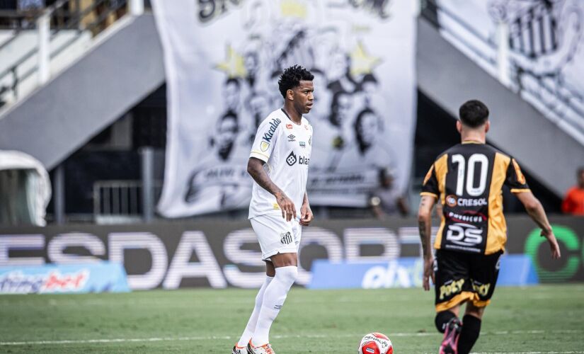 O Novorizontino surpreendeu e derrotou o Santos por 2 a 1 em plena Vila Belmiro, em jogo válido pela nona rodada do Campeonato Paulista neste domingo (18)