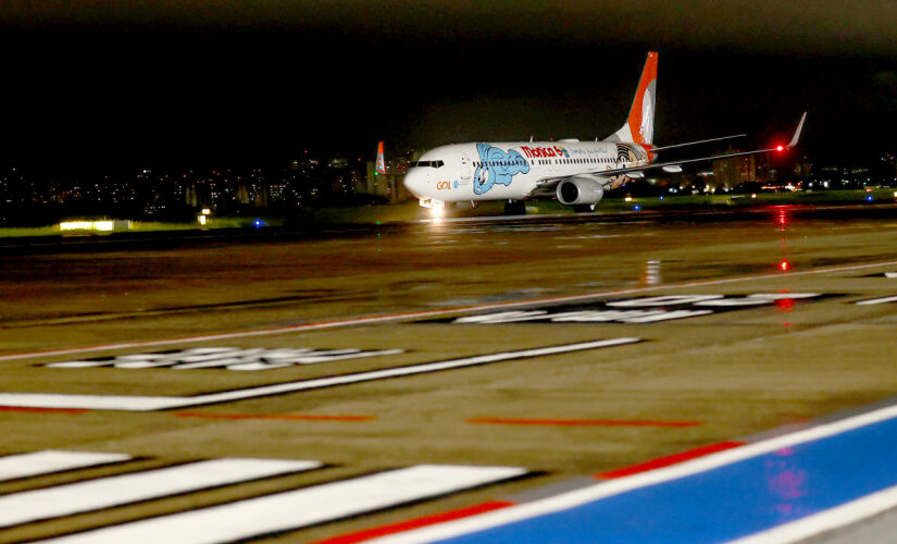 Nesta quarta-feira (27) o aeroporto Prof. Urbano Stumpf de São José dos Campos (SP), no Vale do Paraíba, deu início às operações comerciais com um voo inaugural