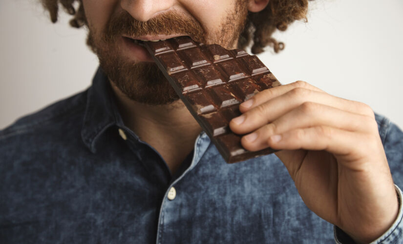 O chocolate é considerado um dos grandes vilões para as pessoas que possuem acne