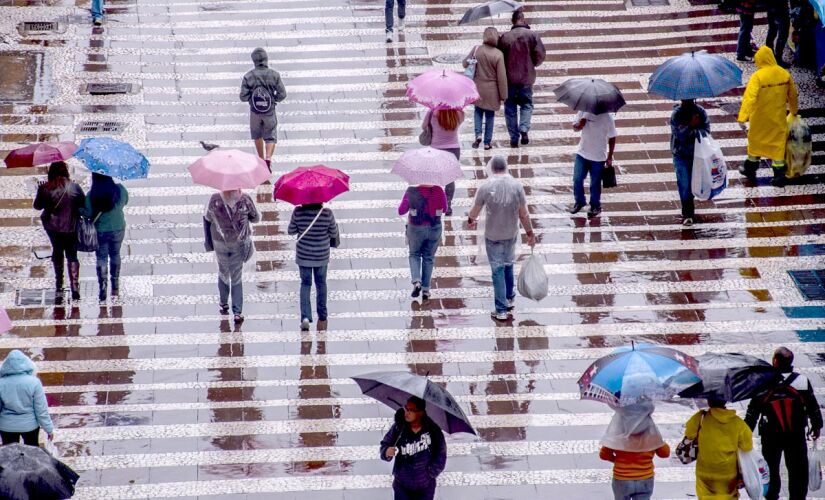 Nesta quarta-feira (6), com a chegada de uma frente fria, as temperaturas diminuem no Estado de São Paulo