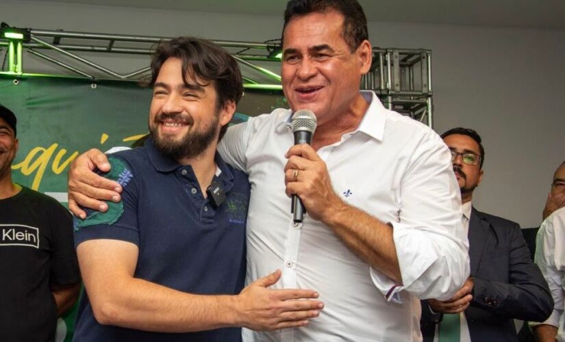 O prefeito Guti e Jorge Wilson Xerife do Consumidor durante ato em Guarulhos