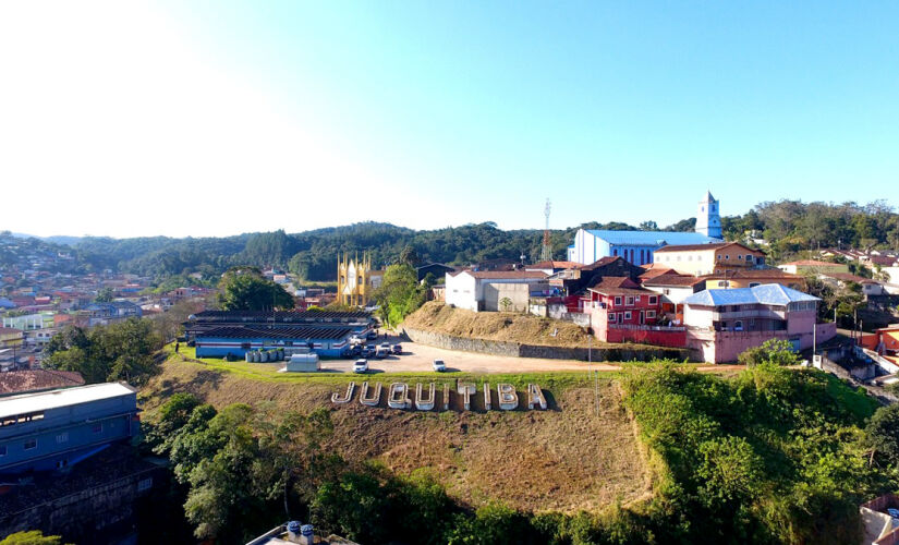 Prefeitura de Juquitiba abre concursos com salários de até R$ 7,1 mil