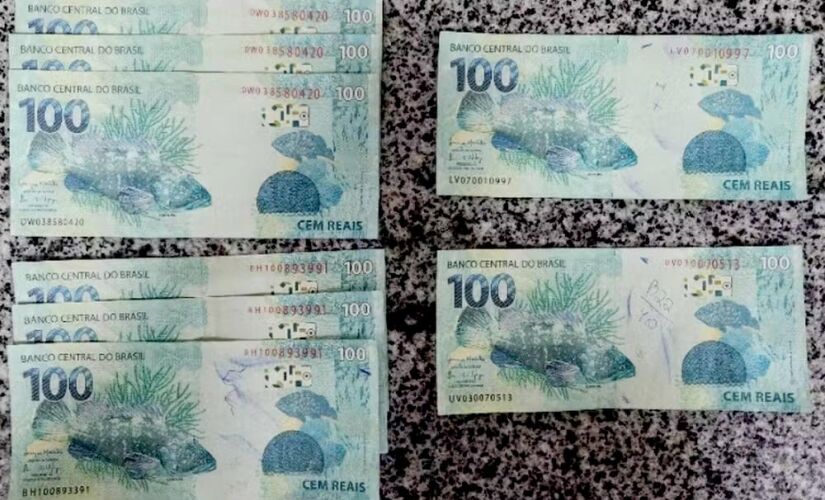 Uma estudante de admnistração foi presa em flagrante após usar notas falsas para pagar a mensalidade de uma faculdade particular no Recife