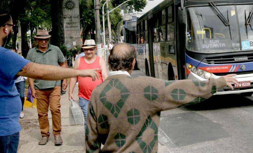 A partir desta segunda-feira (11) a EMTU ampliará o atendimento de seis linhas metropolitanas