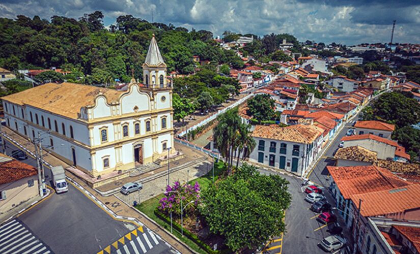 Prefeitura de Santana de Parnaíba divulga abertura processo seletivo para a formação de cadastro reserva de médicos