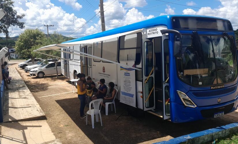 O ônibus ficará localizado na Rua São Pedro, 27, próximo ao Complexo esportivo Pedro Dell Antonia