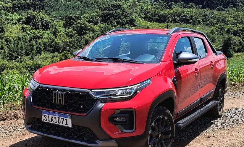 Automóvel mais vendido do Brasil nos últimos três anos, a Fiat Strada ganhou na metade de 2023 duas versões com o motor T200 turbo da Stellantis