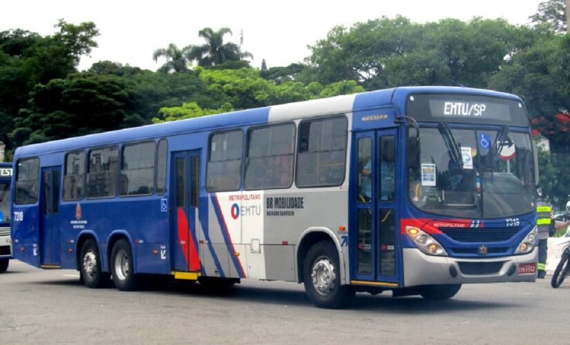 Ônibus da EMTU atropela adolescente de 13 anos em Osasco