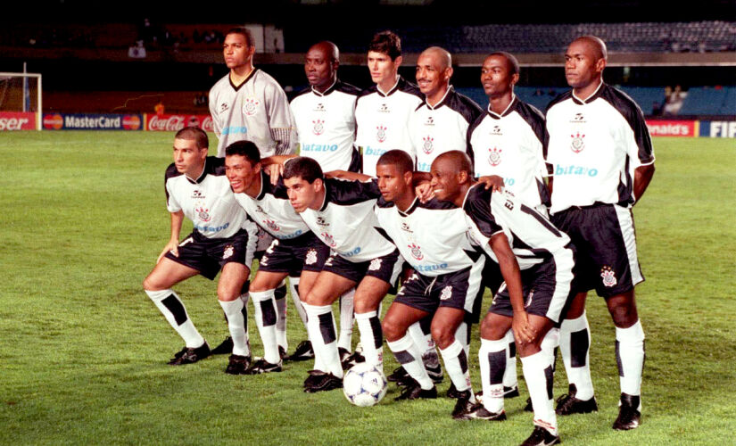 Time do Corinthians campeão mundial em 2000