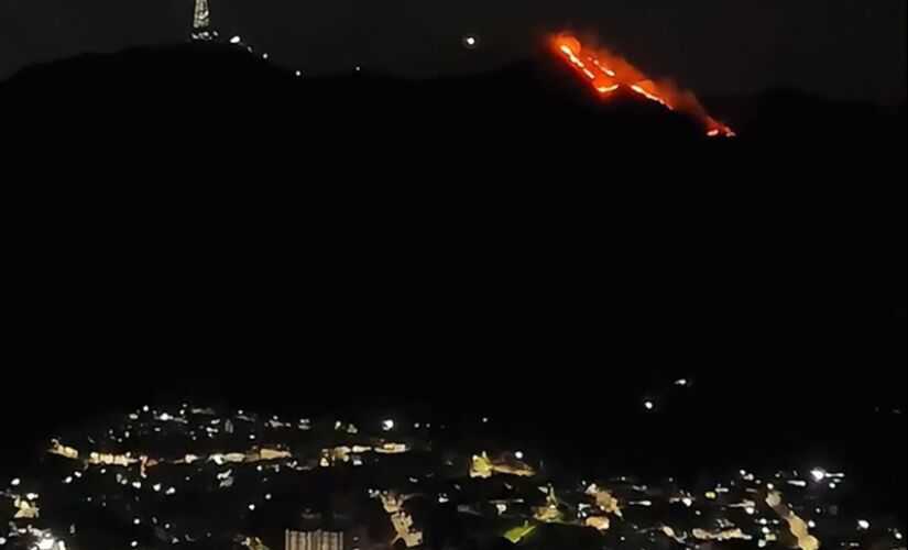 Chamas no Pico do Jaraguá, durante o incêndio