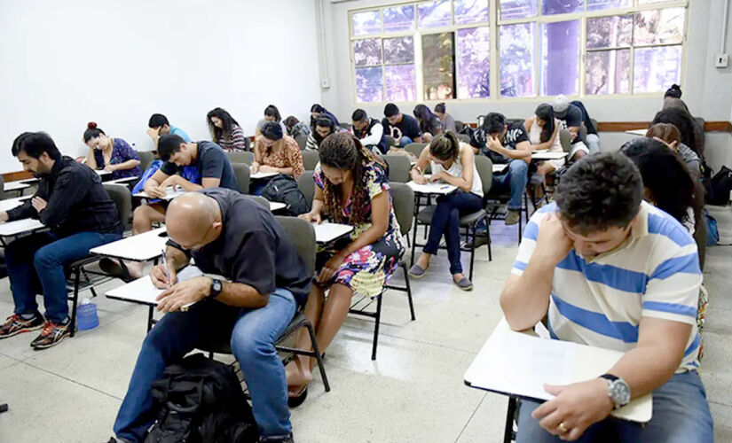 Prazo para justificar falta no Encceja de 2023 está chegando ao fim