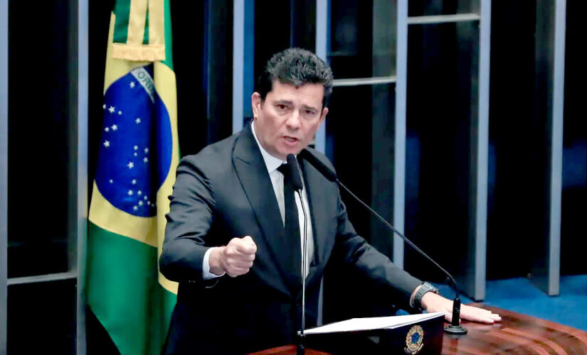 Os partidos acusam Moro de abuso de poder econômico por supostos gastos irregulares no período de pré-campanha em 2022